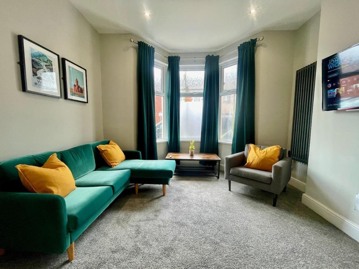 4 Bedroom Spacious House In Holiday home